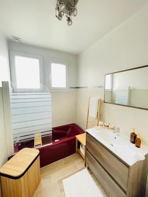 Superbe Appartement Avec Salle De Jeux Vaux-lès-Saint-Claude Eksteriør billede