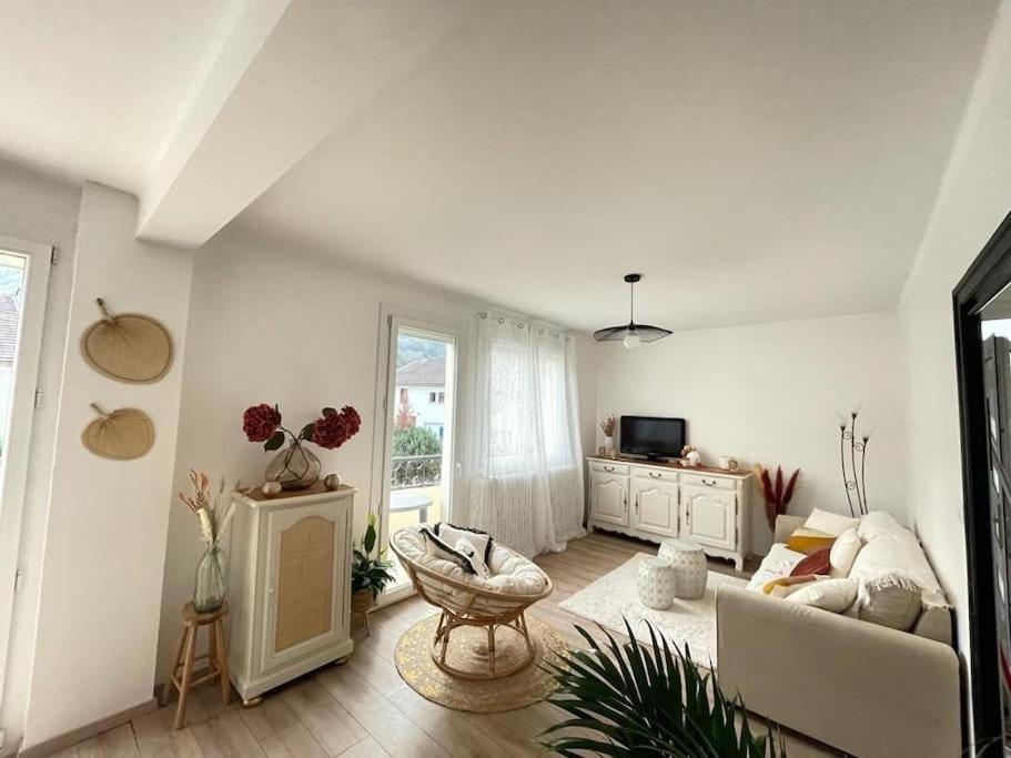 Superbe Appartement Avec Salle De Jeux Vaux-lès-Saint-Claude Eksteriør billede