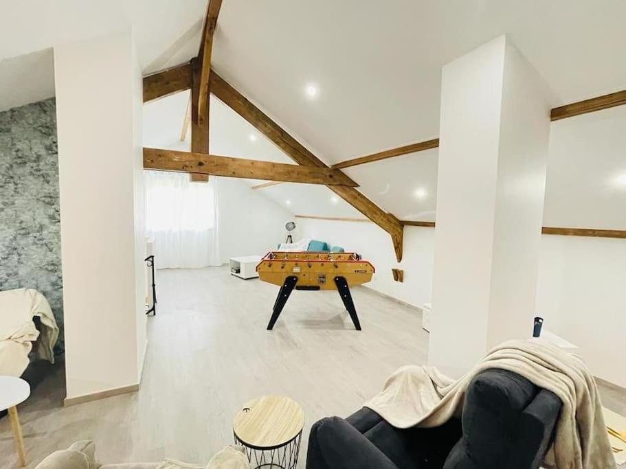 Superbe Appartement Avec Salle De Jeux Vaux-lès-Saint-Claude Eksteriør billede